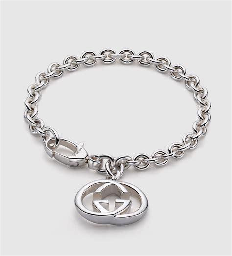 gucci bracelet interlocking g motif|gucci interlocking g bracelet 18k.